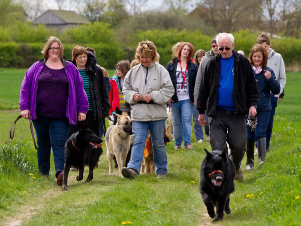 gsdr walkers having a natter