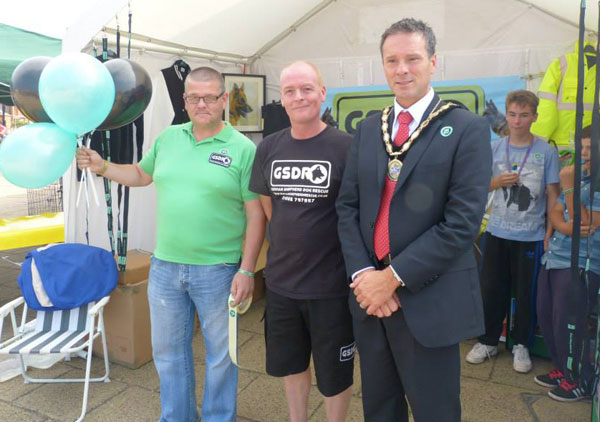 gsdr volunteers and Rhyl mayor