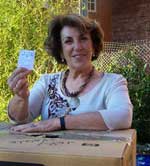 Edwina Currie Draws GSDR Raffle