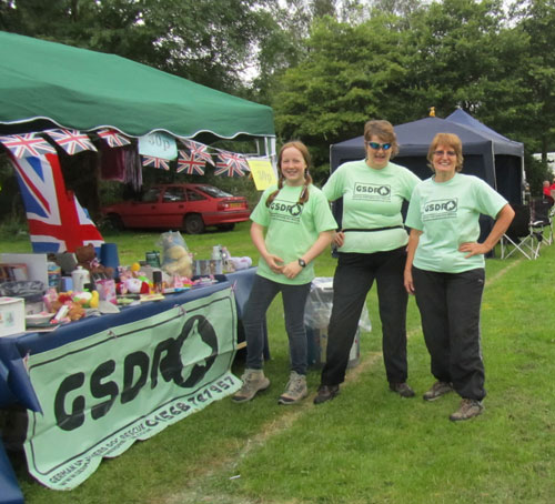 three generations of GSDR volunteers